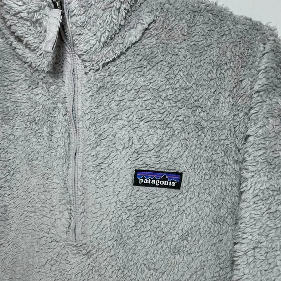 Patagonia Woman’s Fuzzy Sweater Size Medium - Picture 2 of 5